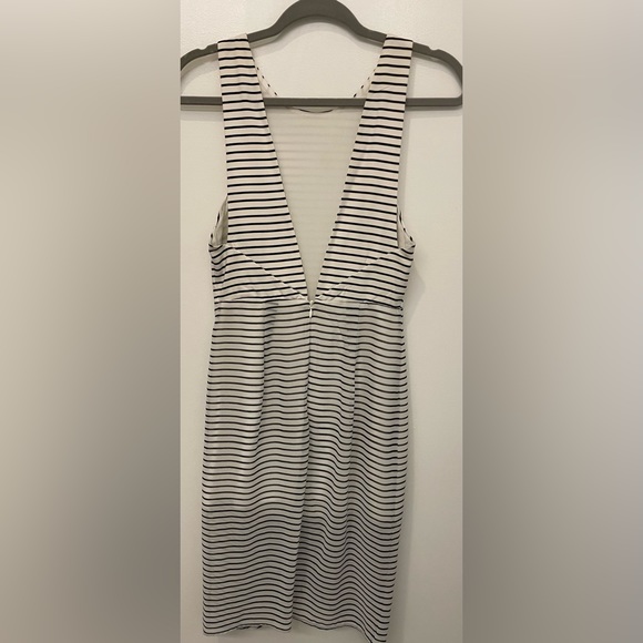 Finders Keepers striped dress - Picture 2 of 2